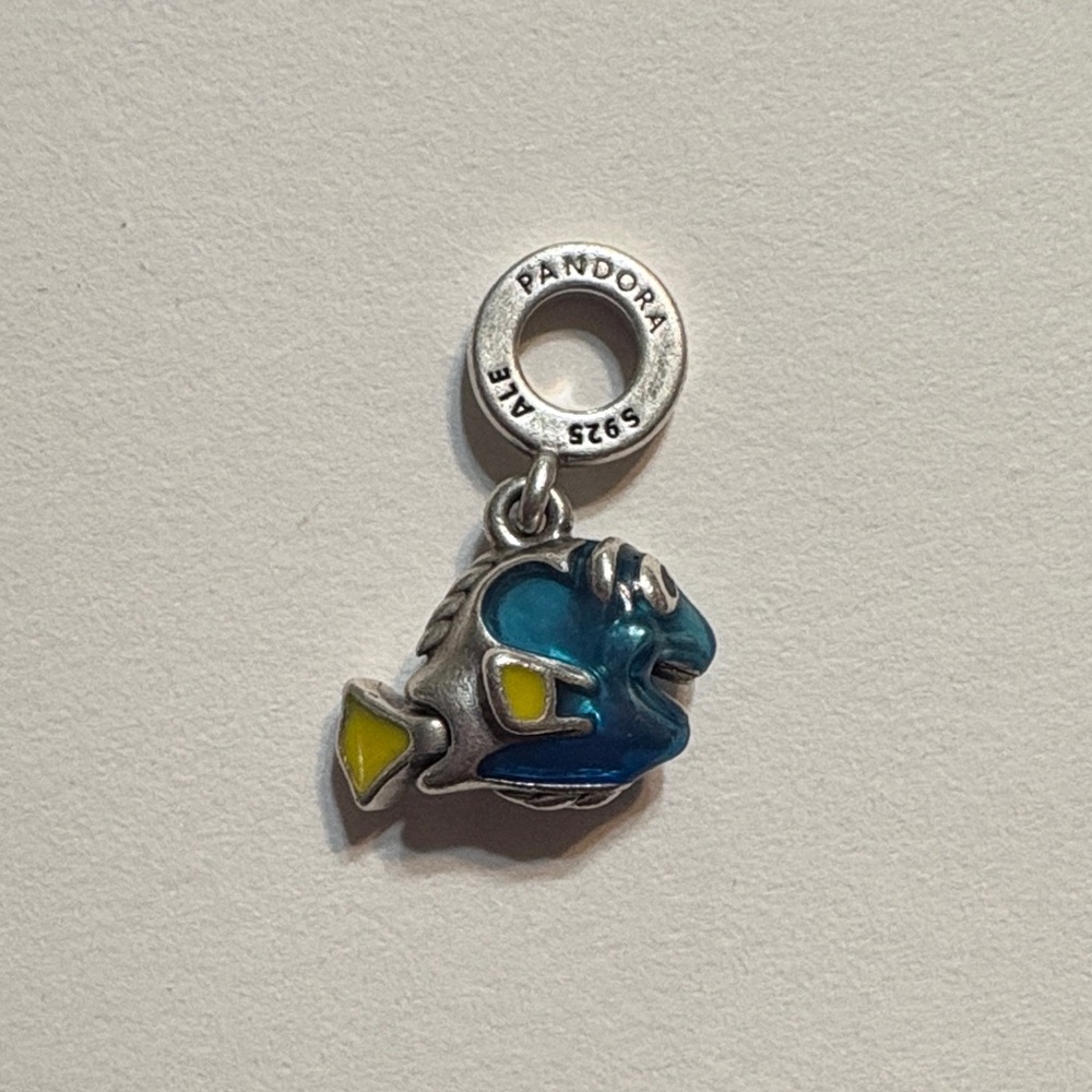 Pandora Finding Nemo Dory Charm